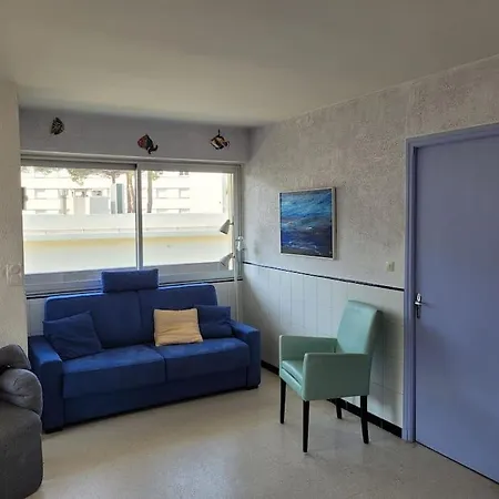 Les Tulipes Apartment *